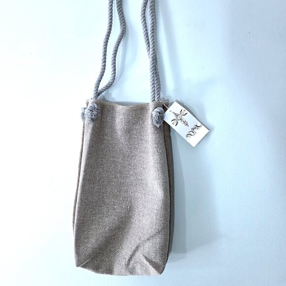 NWT Camel Canvas Tote Bag with Rope Handles - Picture 1 of 2